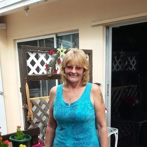 Meet your Posher, Lee